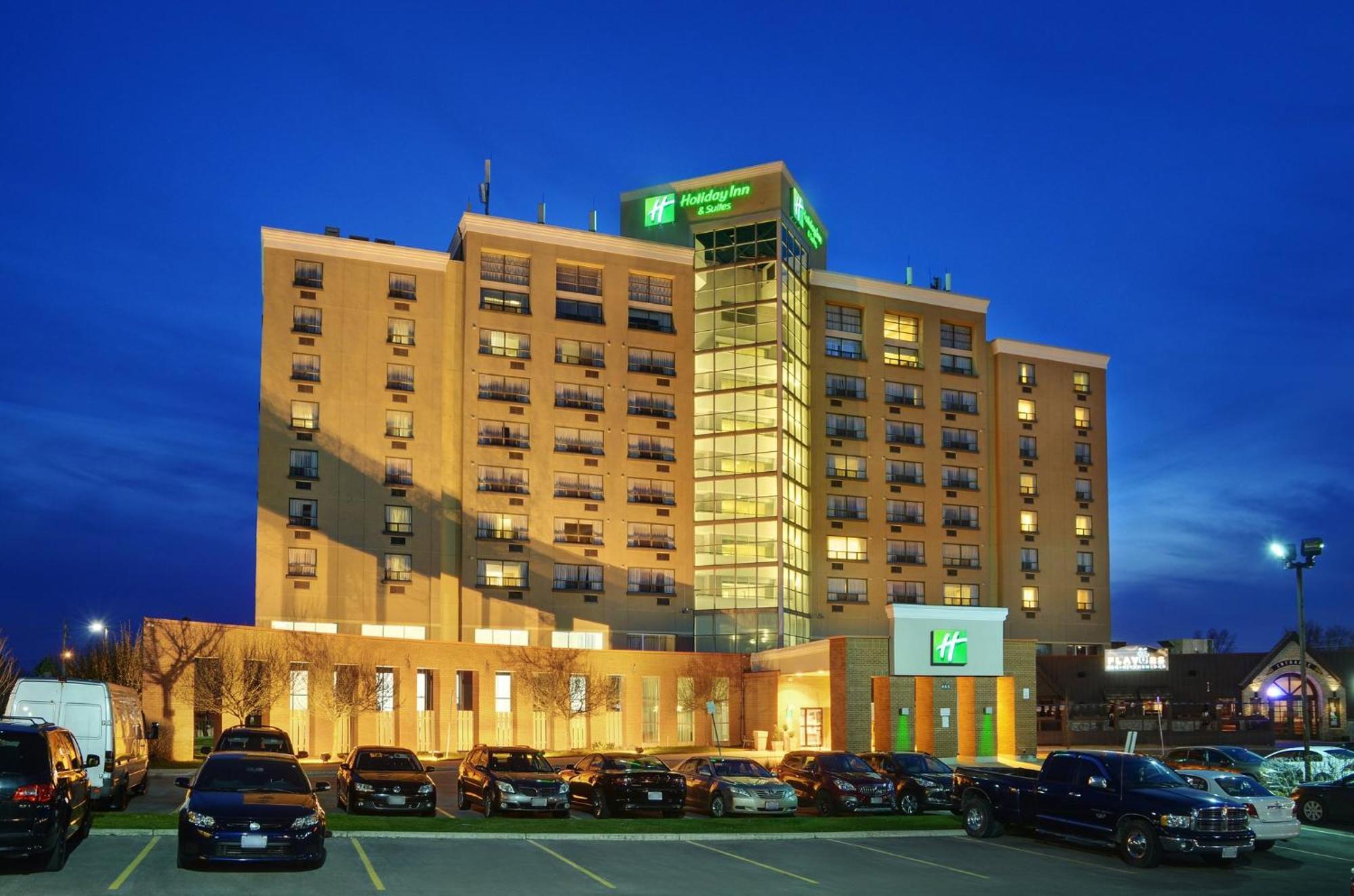 & By Ihg